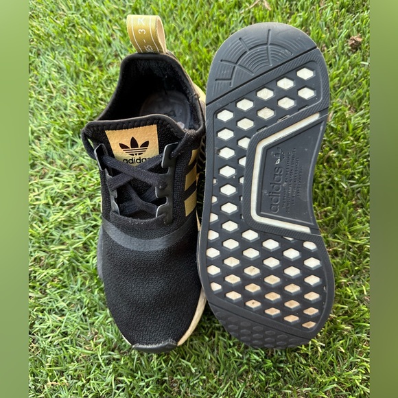 ADIDAS NMD_R1 Black/ Metallic Formstrip Sz (5 1/2) - Picture 6 of 7